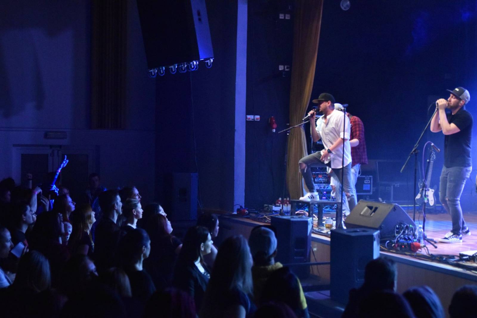 UDG připluli se svým Přístavem do Plzně, na palubu s sebou vzali Robina Mooda