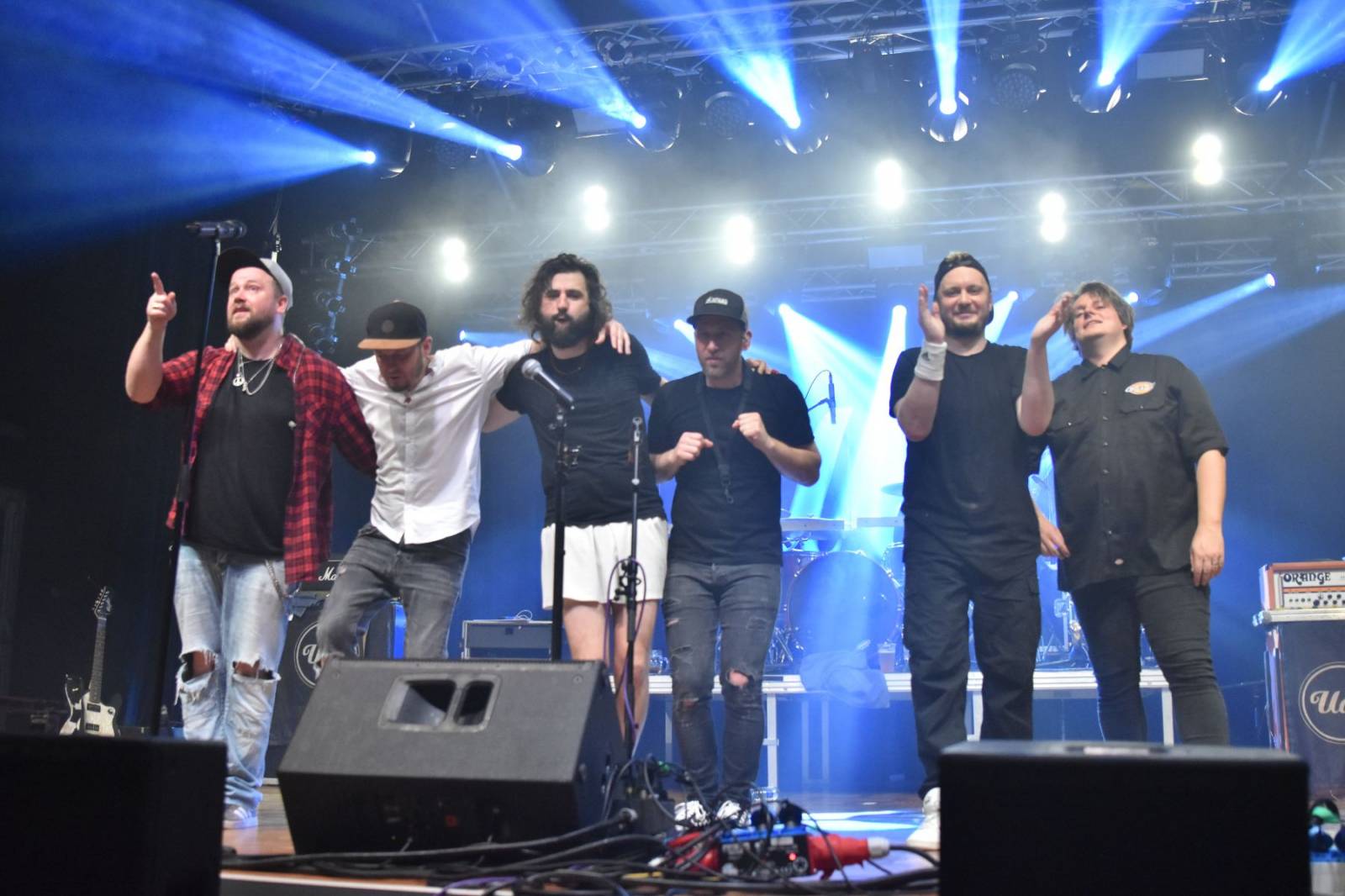 UDG připluli se svým Přístavem do Plzně, na palubu s sebou vzali Robina Mooda