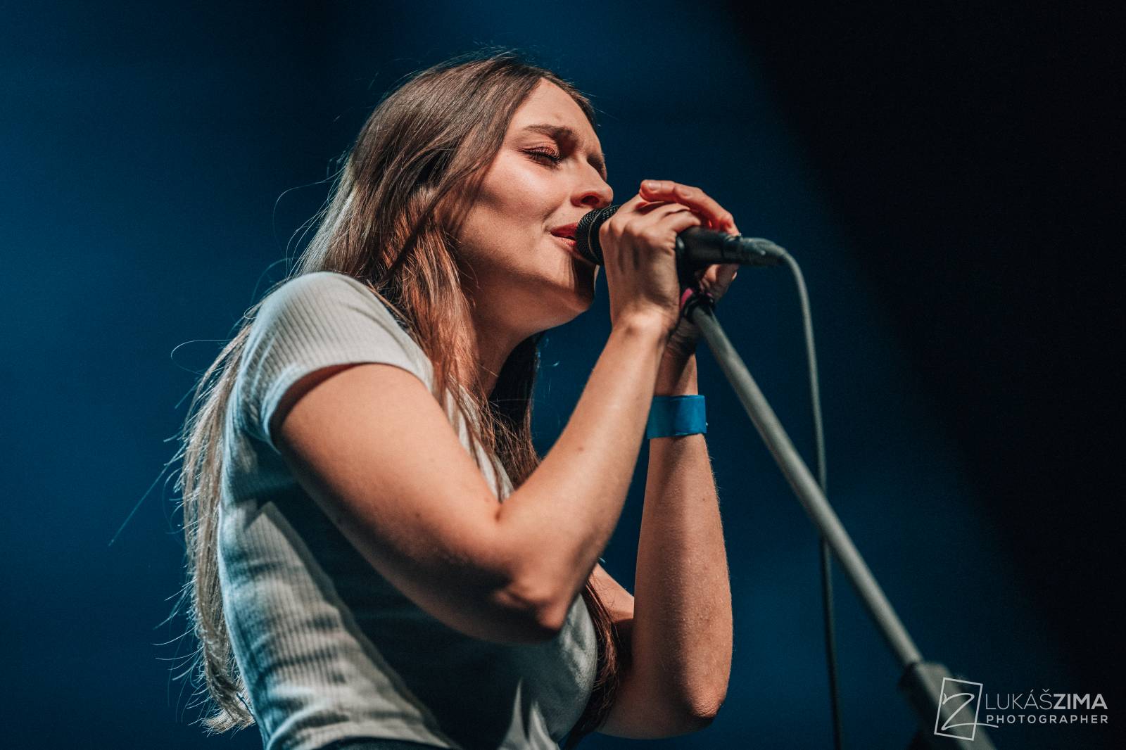 Ještě jednu noc. Kapela Jelen ovládla O2 universum, večer otevřela Kateřina Marie Tichá s Bandjeez