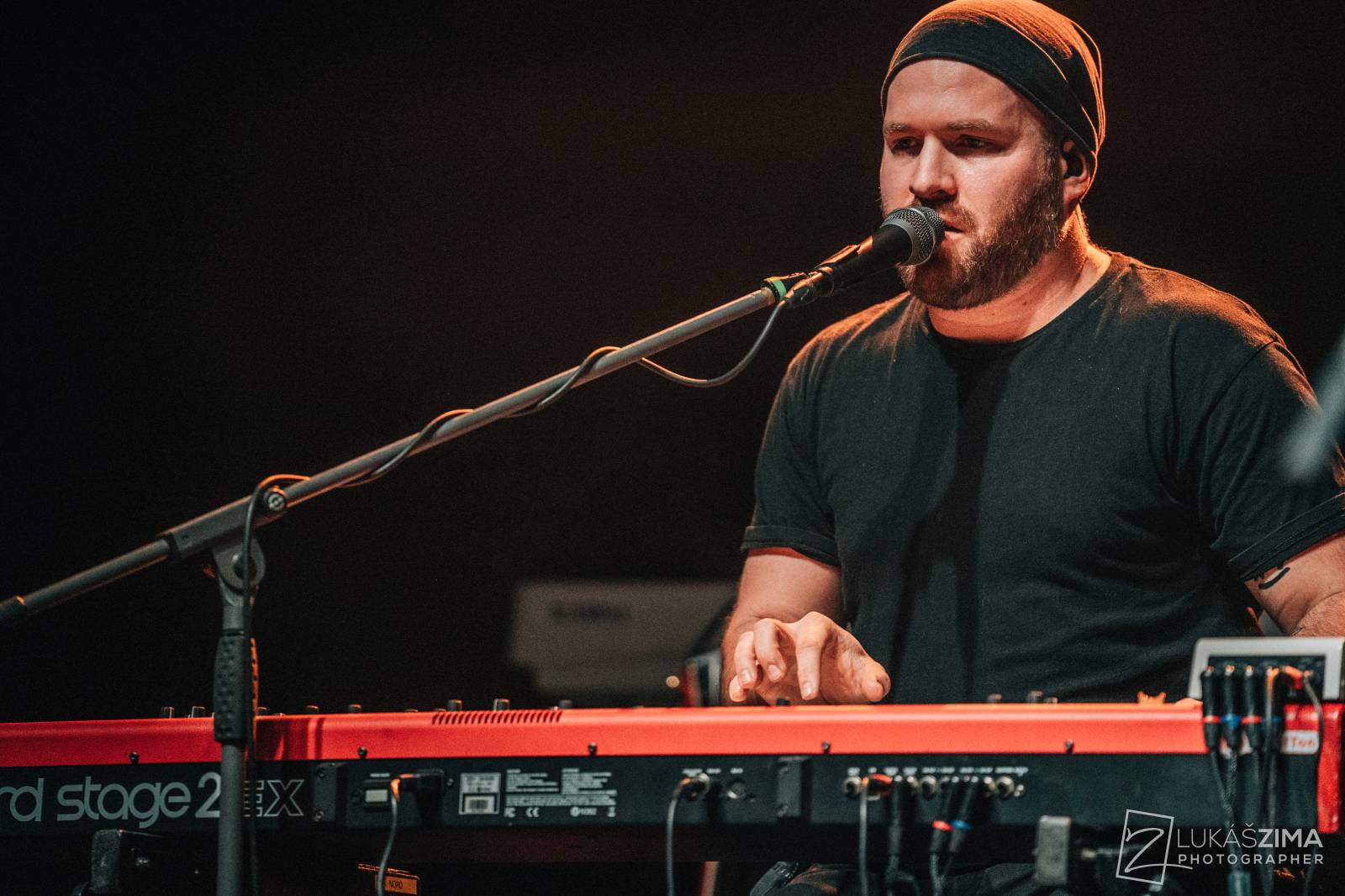 Ještě jednu noc. Kapela Jelen ovládla O2 universum, večer otevřela Kateřina Marie Tichá s Bandjeez