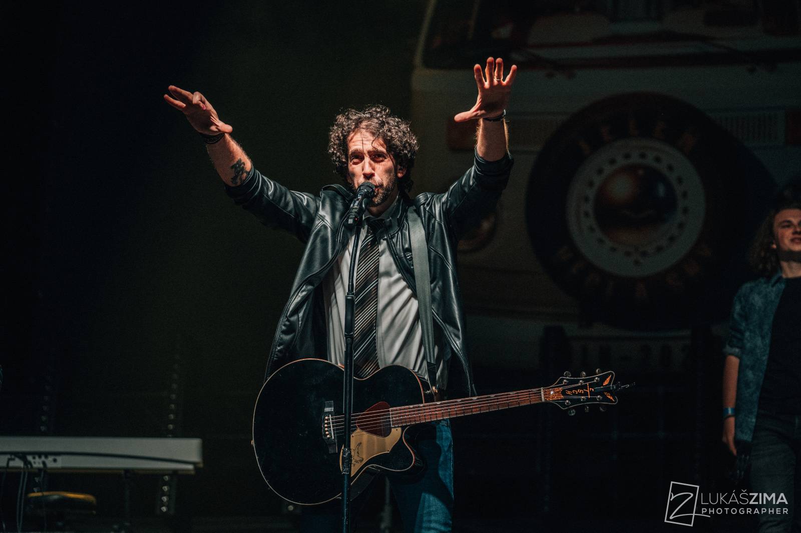 Ještě jednu noc. Kapela Jelen ovládla O2 universum, večer otevřela Kateřina Marie Tichá s Bandjeez