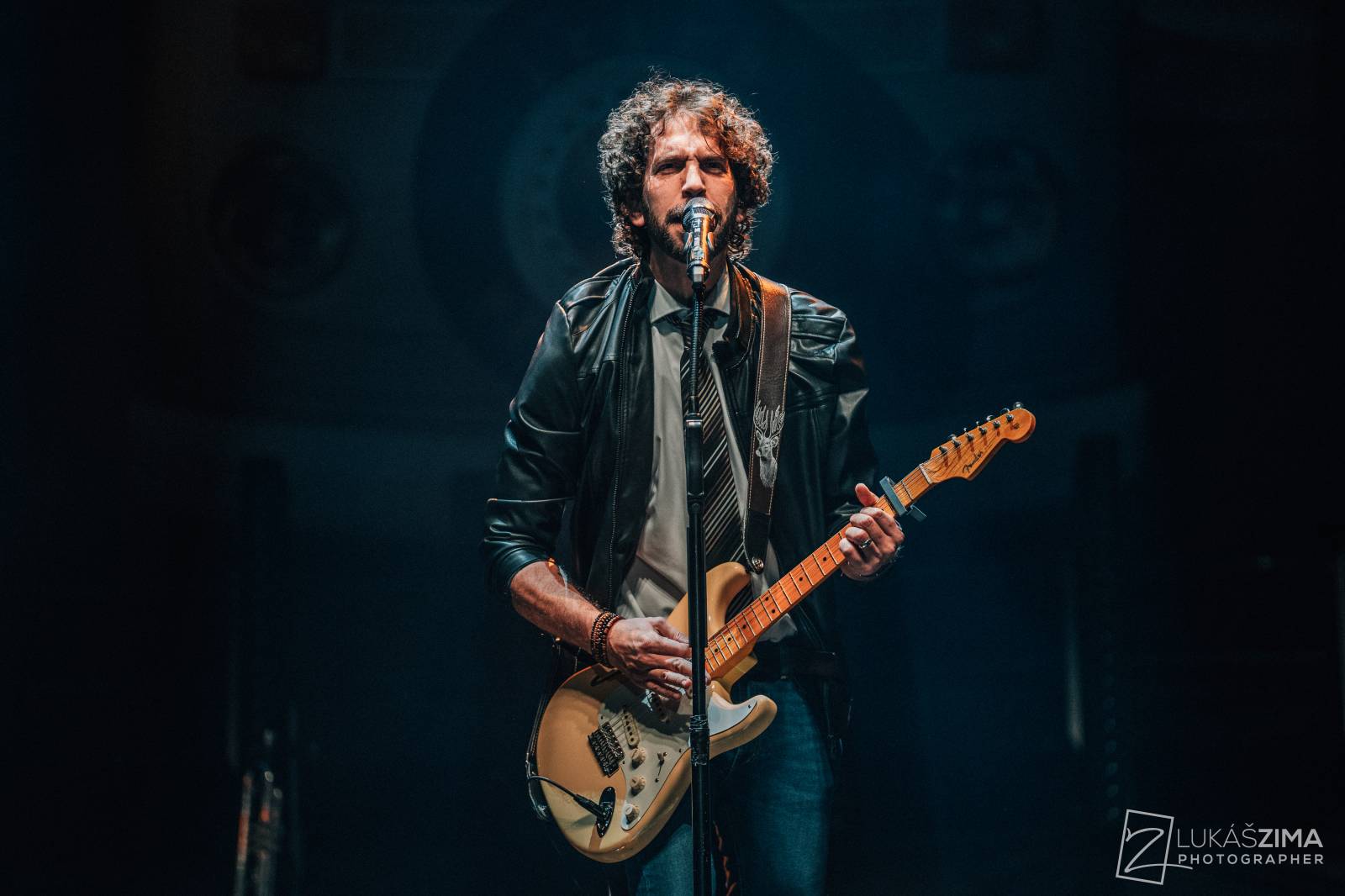 Ještě jednu noc. Kapela Jelen ovládla O2 universum, večer otevřela Kateřina Marie Tichá s Bandjeez