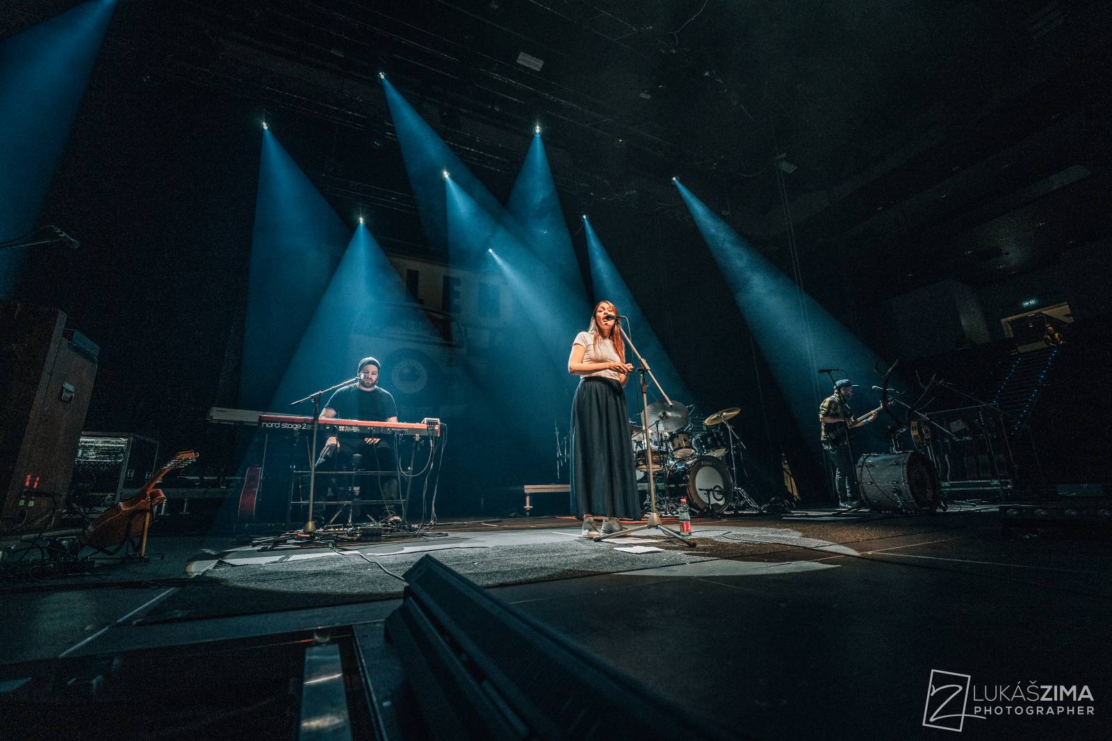 Ještě jednu noc. Kapela Jelen ovládla O2 universum, večer otevřela Kateřina Marie Tichá s Bandjeez