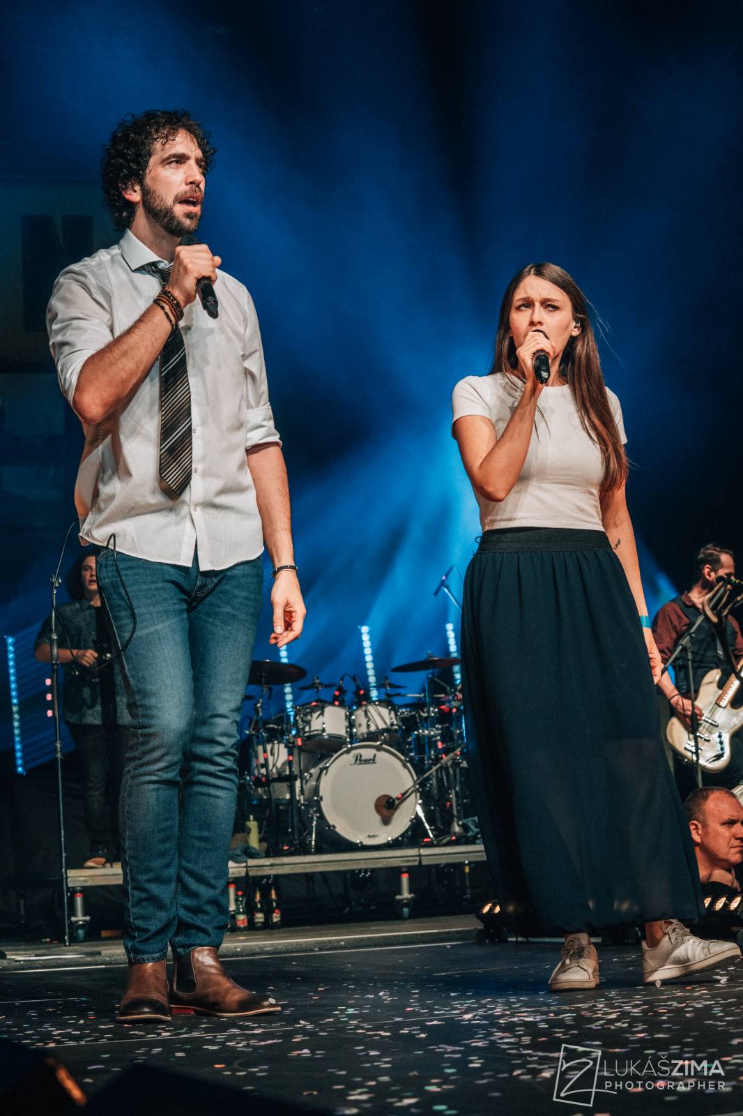 Ještě jednu noc. Kapela Jelen ovládla O2 universum, večer otevřela Kateřina Marie Tichá s Bandjeez