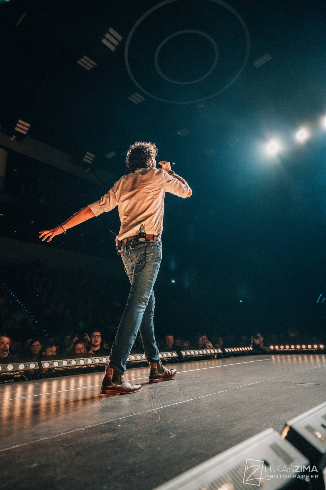 Ještě jednu noc. Kapela Jelen ovládla O2 universum, večer otevřela Kateřina Marie Tichá s Bandjeez