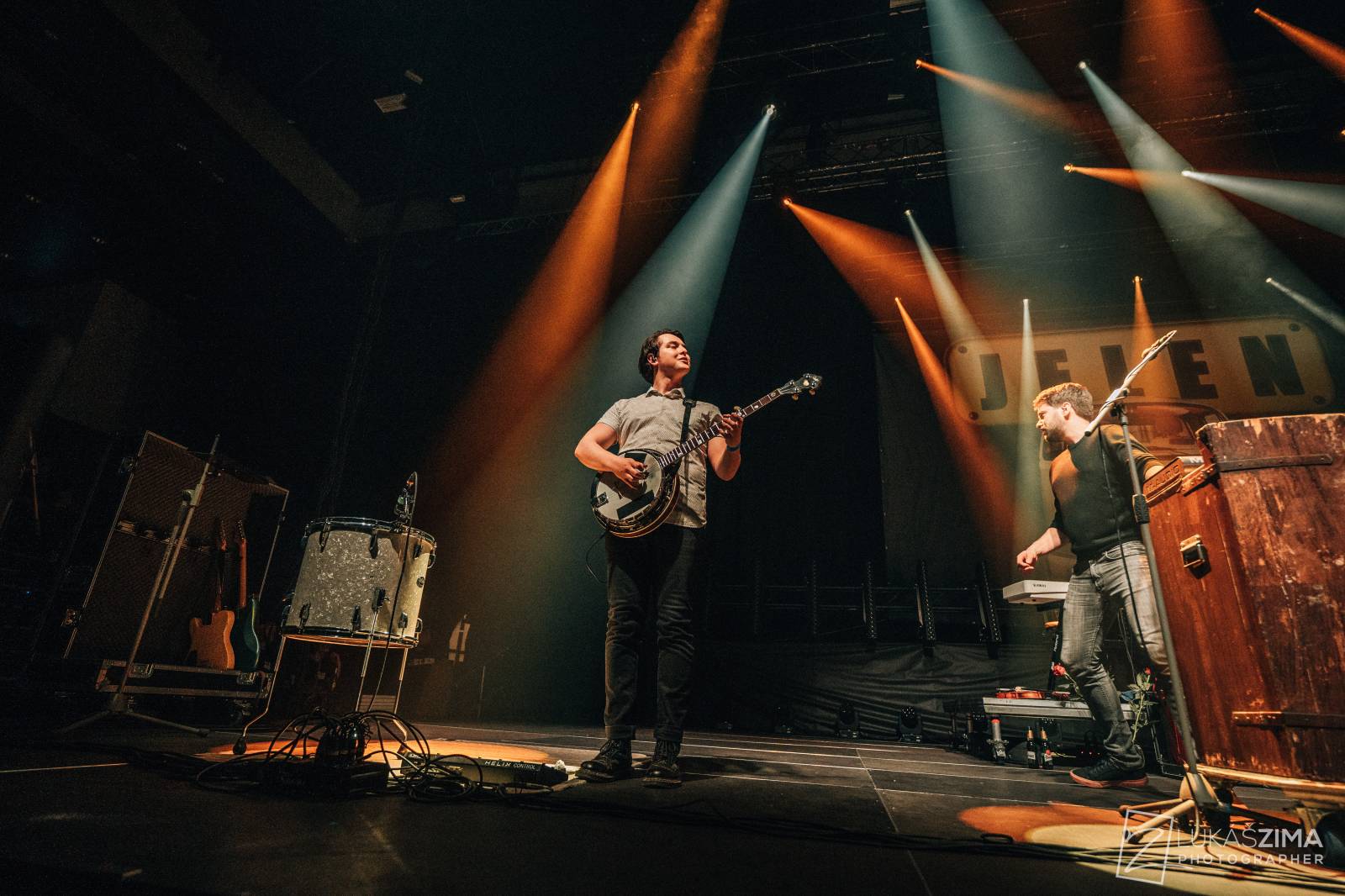 Ještě jednu noc. Kapela Jelen ovládla O2 universum, večer otevřela Kateřina Marie Tichá s Bandjeez