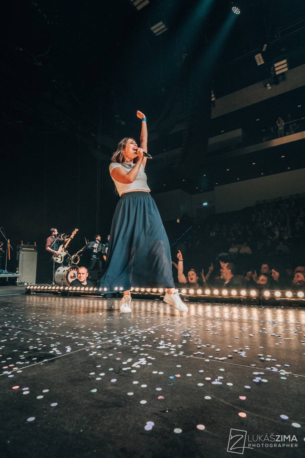 Ještě jednu noc. Kapela Jelen ovládla O2 universum, večer otevřela Kateřina Marie Tichá s Bandjeez