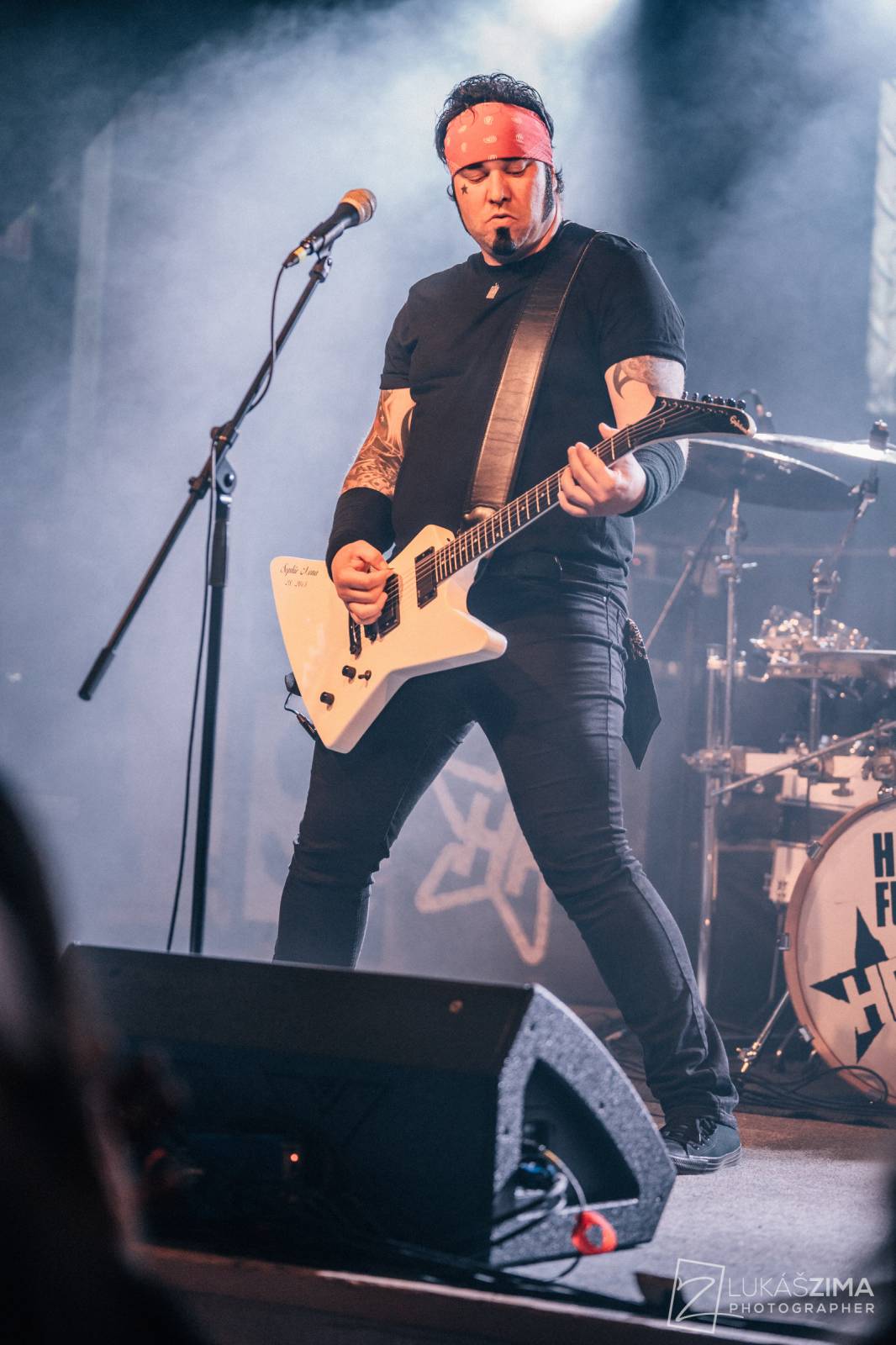 Harlej zaplnil kulturní dům v Čelákovicích, přes řev fanoušků nebylo slyšet vlastních myšlenek