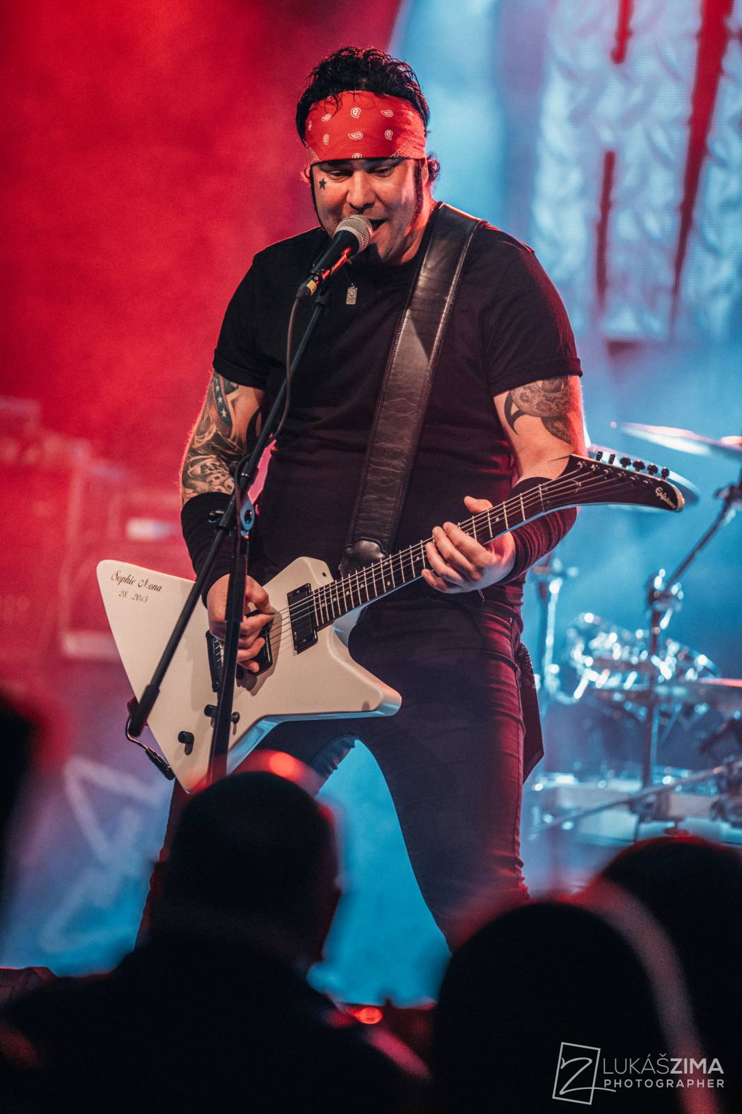 Harlej zaplnil kulturní dům v Čelákovicích, přes řev fanoušků nebylo slyšet vlastních myšlenek