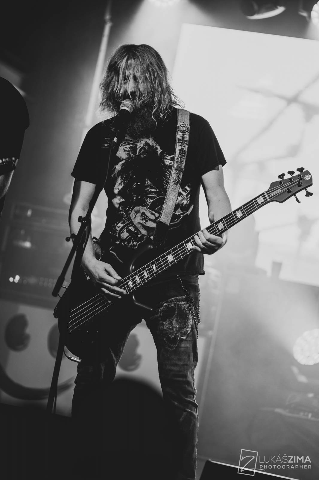 Harlej zaplnil kulturní dům v Čelákovicích, přes řev fanoušků nebylo slyšet vlastních myšlenek