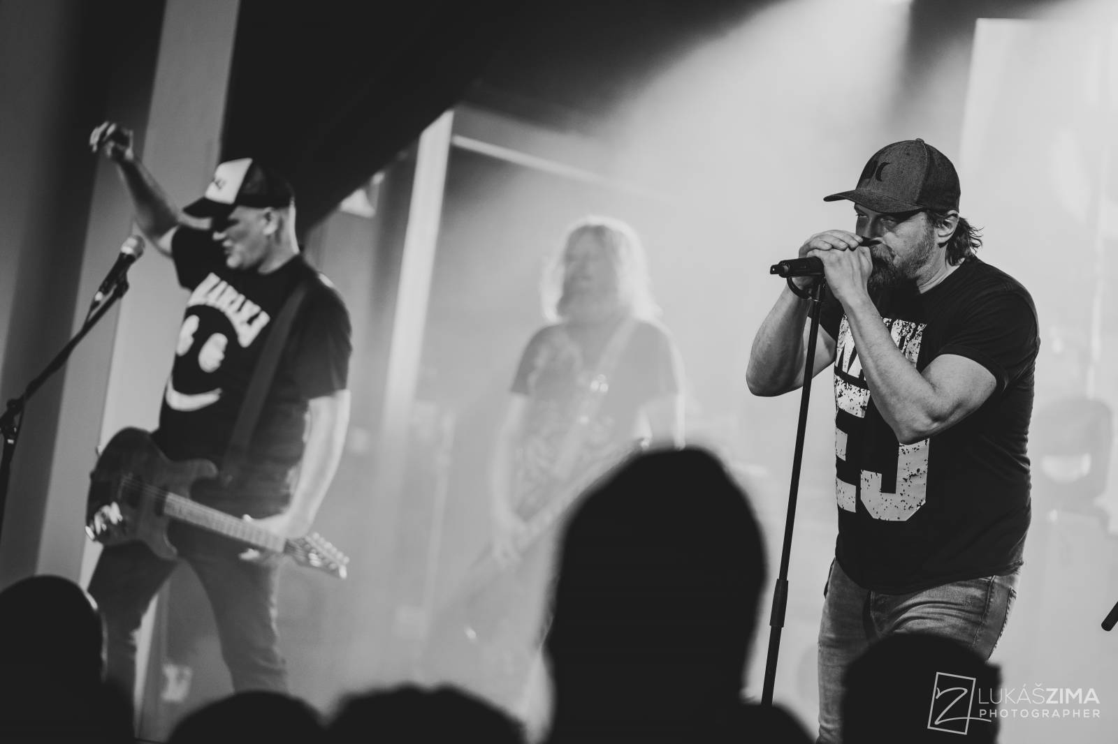 Harlej zaplnil kulturní dům v Čelákovicích, přes řev fanoušků nebylo slyšet vlastních myšlenek