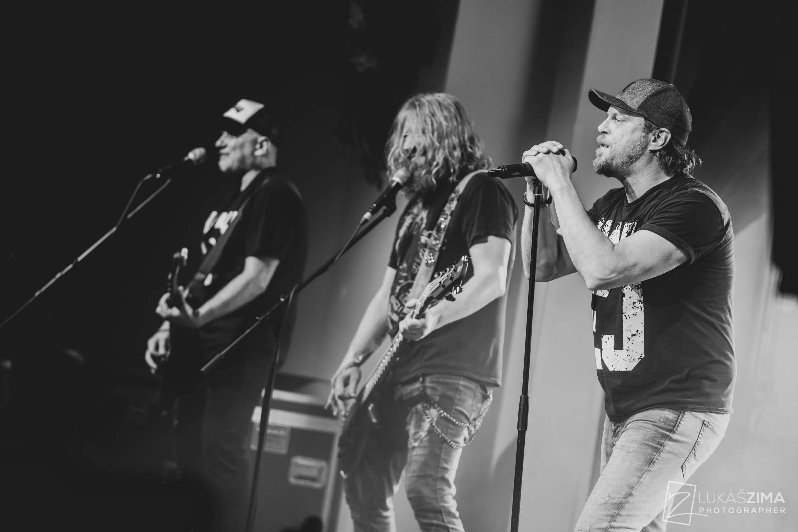 Harlej zaplnil kulturní dům v Čelákovicích, přes řev fanoušků nebylo slyšet vlastních myšlenek