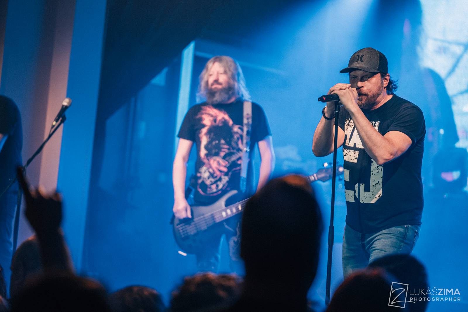 Harlej zaplnil kulturní dům v Čelákovicích, přes řev fanoušků nebylo slyšet vlastních myšlenek