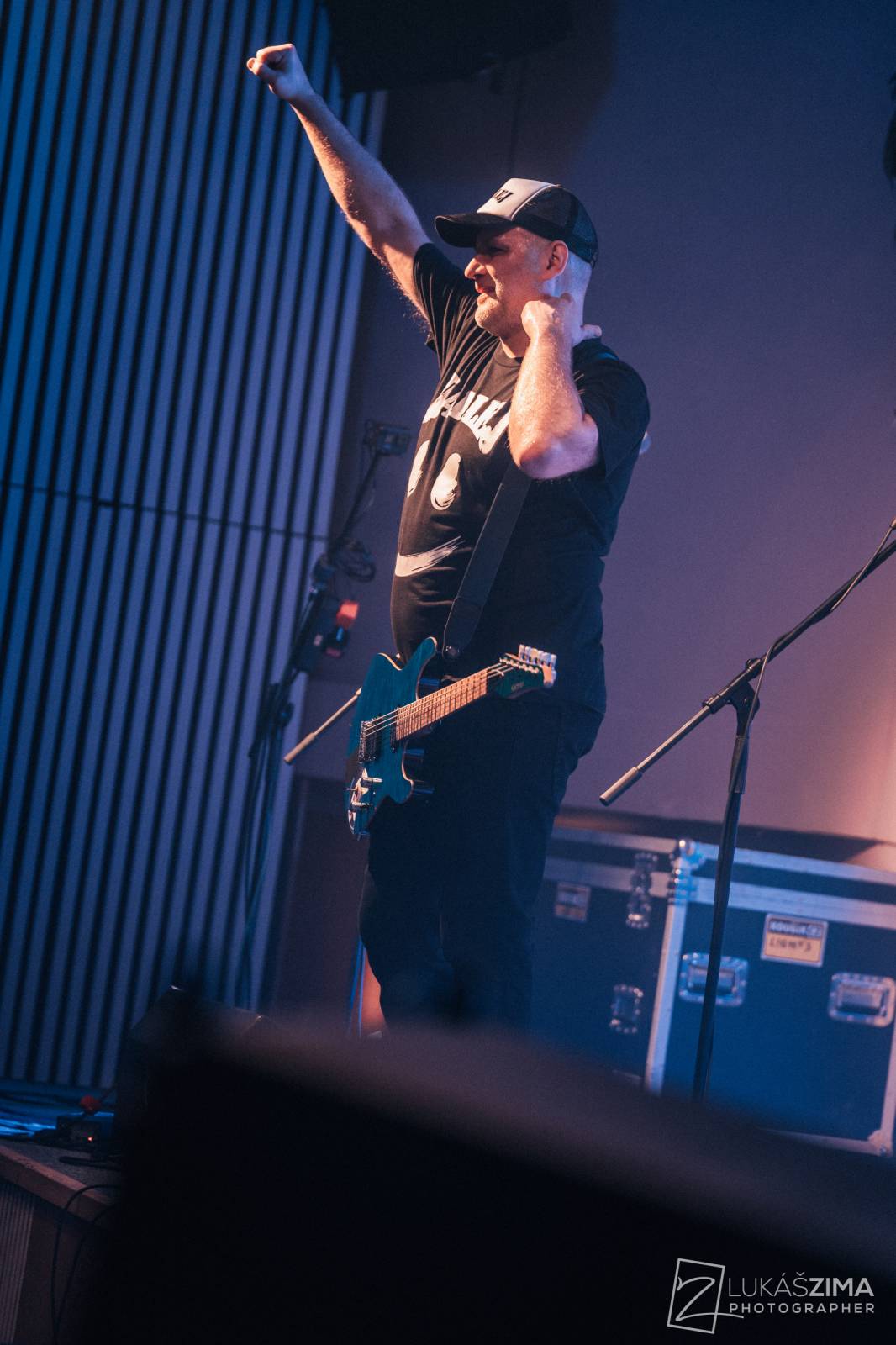 Harlej zaplnil kulturní dům v Čelákovicích, přes řev fanoušků nebylo slyšet vlastních myšlenek