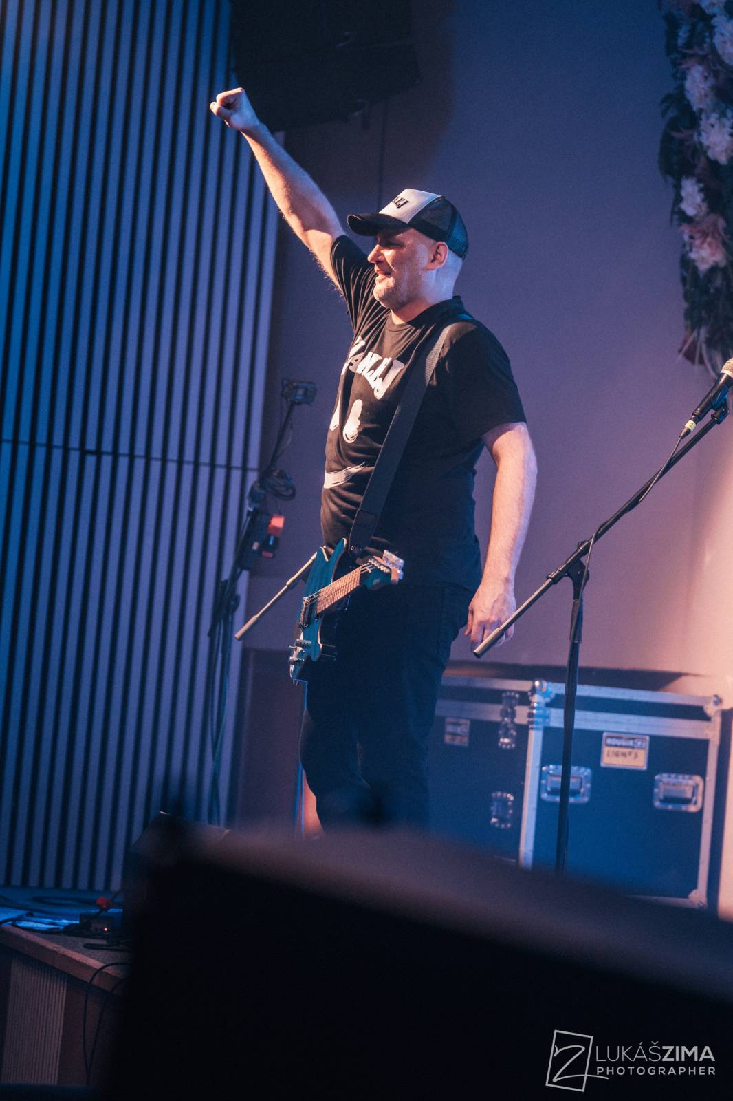 Harlej zaplnil kulturní dům v Čelákovicích, přes řev fanoušků nebylo slyšet vlastních myšlenek