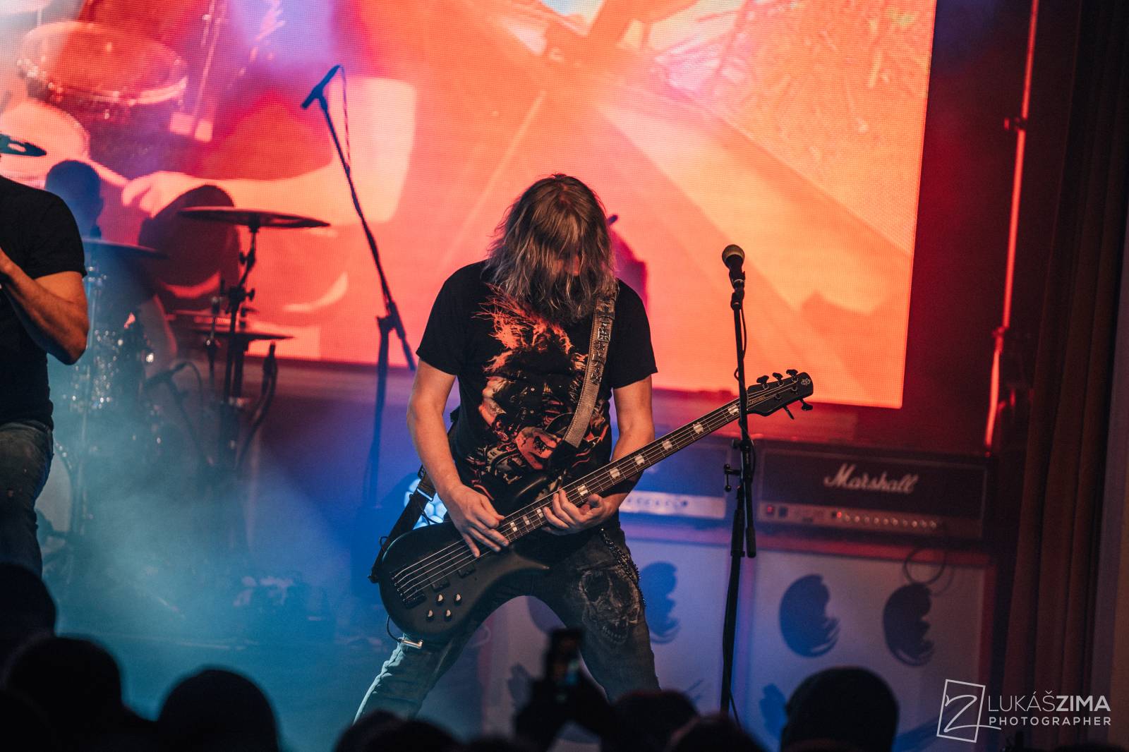 Harlej zaplnil kulturní dům v Čelákovicích, přes řev fanoušků nebylo slyšet vlastních myšlenek