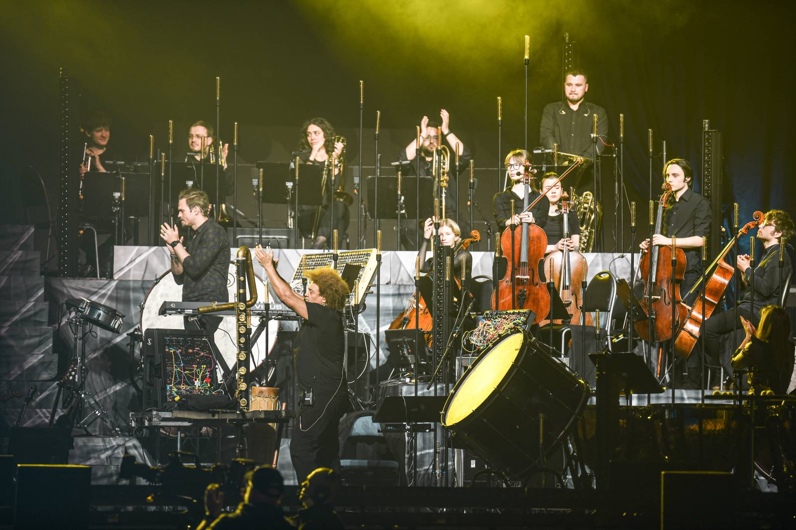Hans Zimmer se vrátil do O2 areny. Zazněly slavné melodie z Pirátů z Karibiku nebo Jamese Bonda