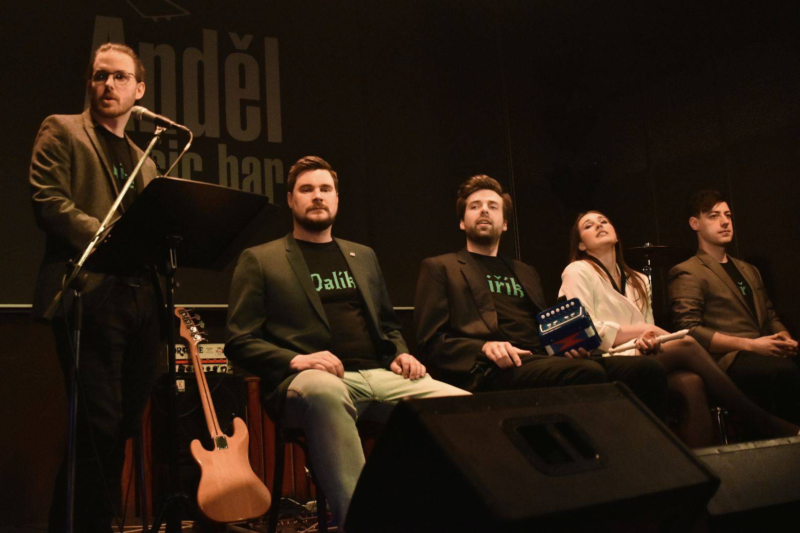 Petr Soukup s Jiřím Vidasovem dovezli do Plzně teorii triviality a absurdity i desku Thrash Metal 