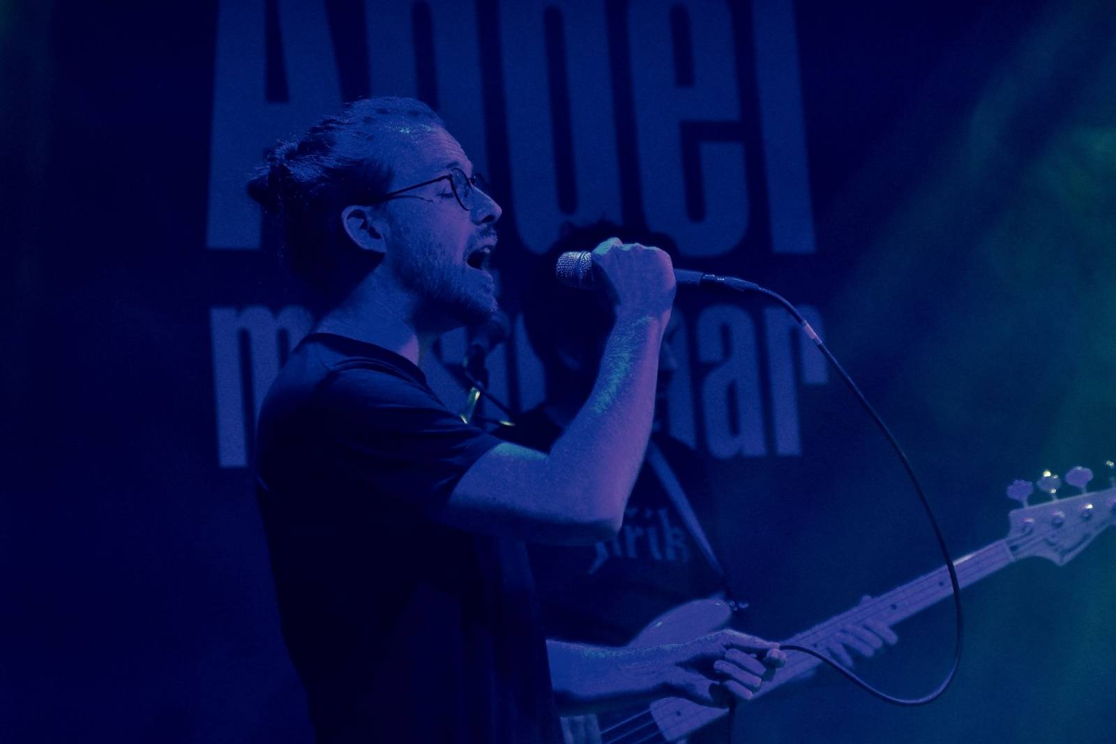 Petr Soukup s Jiřím Vidasovem dovezli do Plzně teorii triviality a absurdity i desku Thrash Metal 