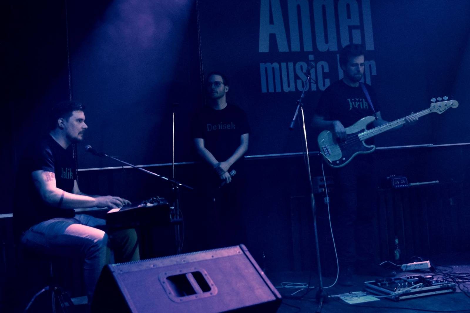 Petr Soukup s Jiřím Vidasovem dovezli do Plzně teorii triviality a absurdity i desku Thrash Metal 