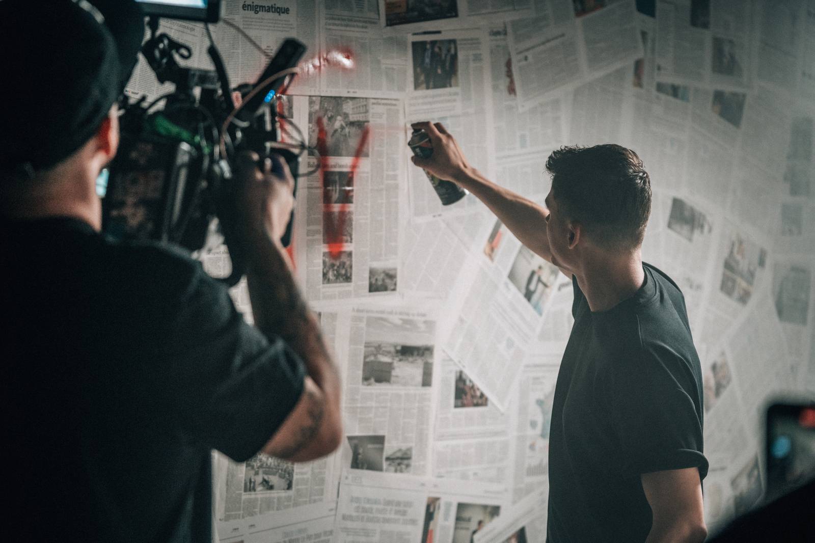 Sebastian natáčel nový videoklip, singl Tvý jméno dostane vizuál jako z amerického filmu