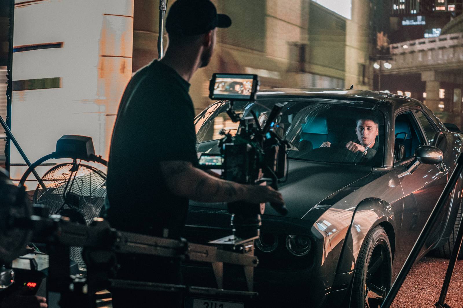 Sebastian natáčel nový videoklip, singl Tvý jméno dostane vizuál jako z amerického filmu