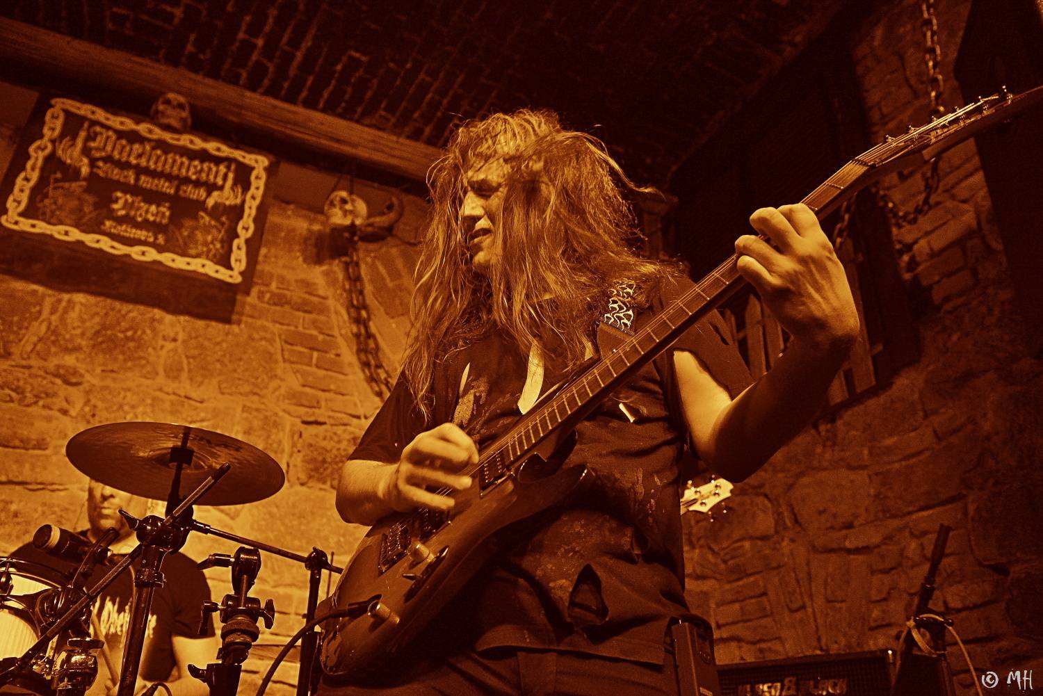 Do plzeňského Parlamentu se sjeli blackmetalisté, zahráli Nocturnal Obeisance, Sukkhu i Blutsturm