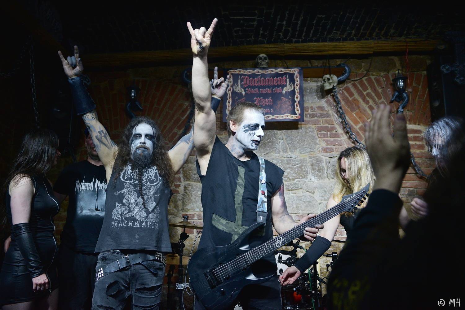 Do plzeňského Parlamentu se sjeli blackmetalisté, zahráli Nocturnal Obeisance, Sukkhu i Blutsturm