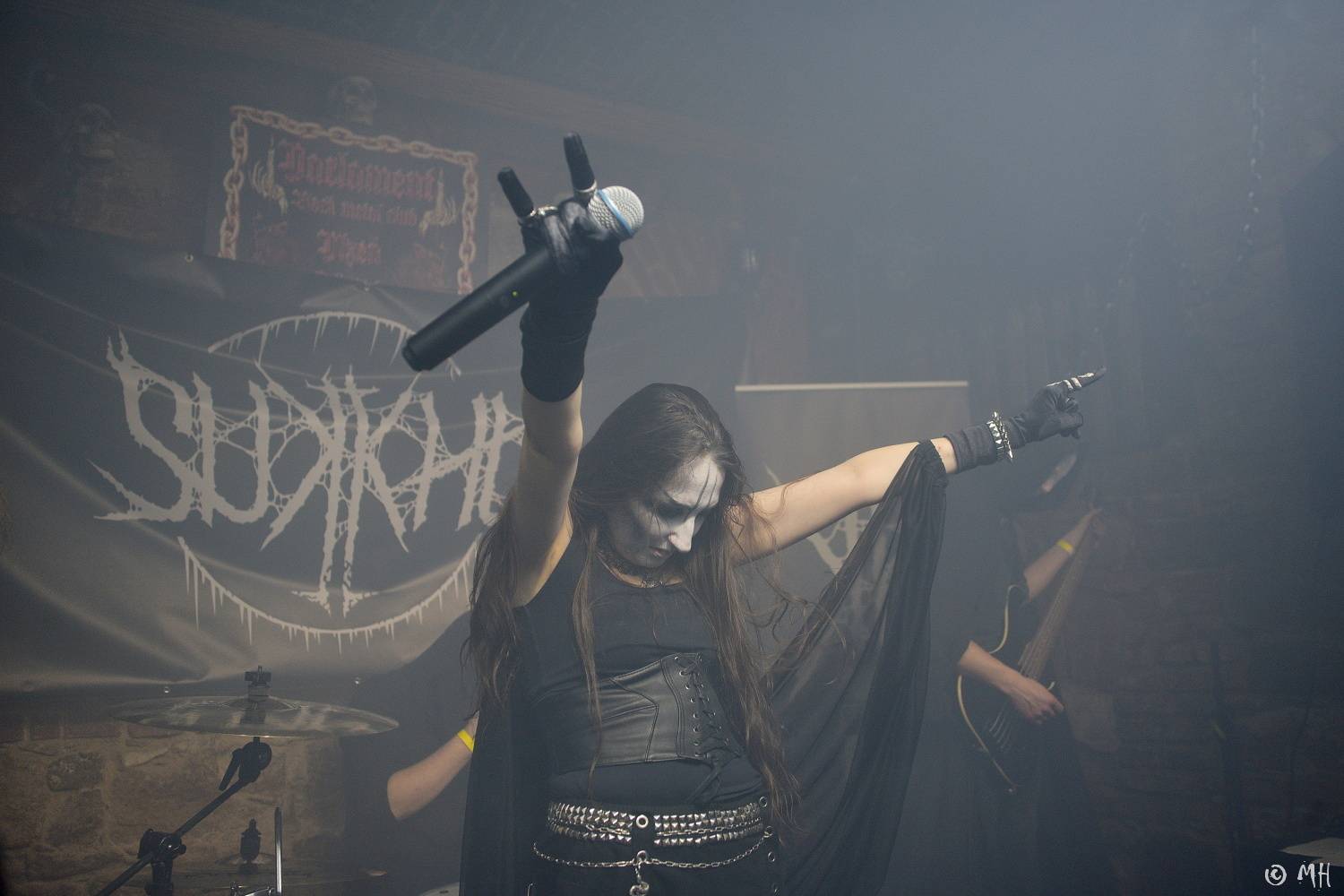 Do plzeňského Parlamentu se sjeli blackmetalisté, zahráli Nocturnal Obeisance, Sukkhu i Blutsturm