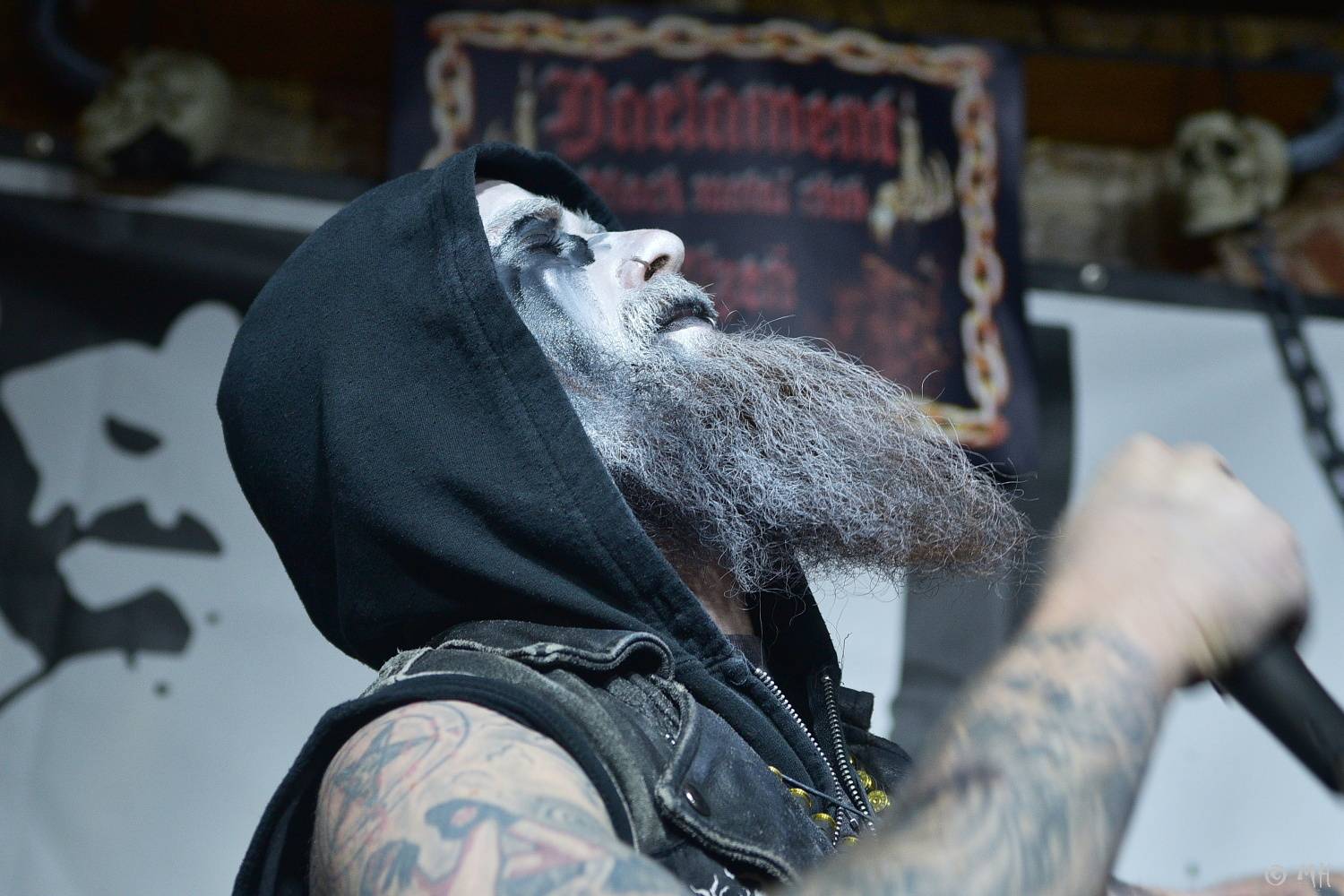 Do plzeňského Parlamentu se sjeli blackmetalisté, zahráli Nocturnal Obeisance, Sukkhu i Blutsturm