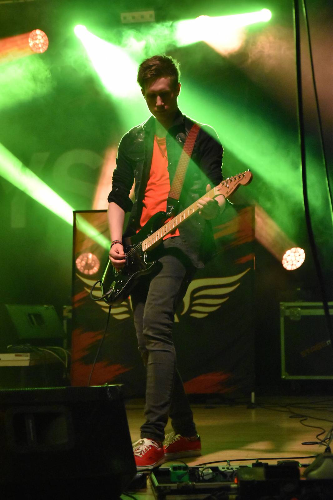 Adys doma v Klatovech představili Lopaty POPu. Album pokřtil Petr Lebeda, zahráli Fiasko a Vojtaano