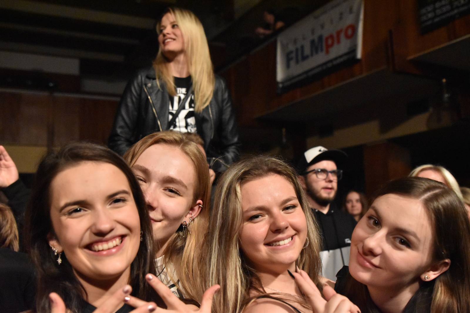 Adys doma v Klatovech představili Lopaty POPu. Album pokřtil Petr Lebeda, zahráli Fiasko a Vojtaano