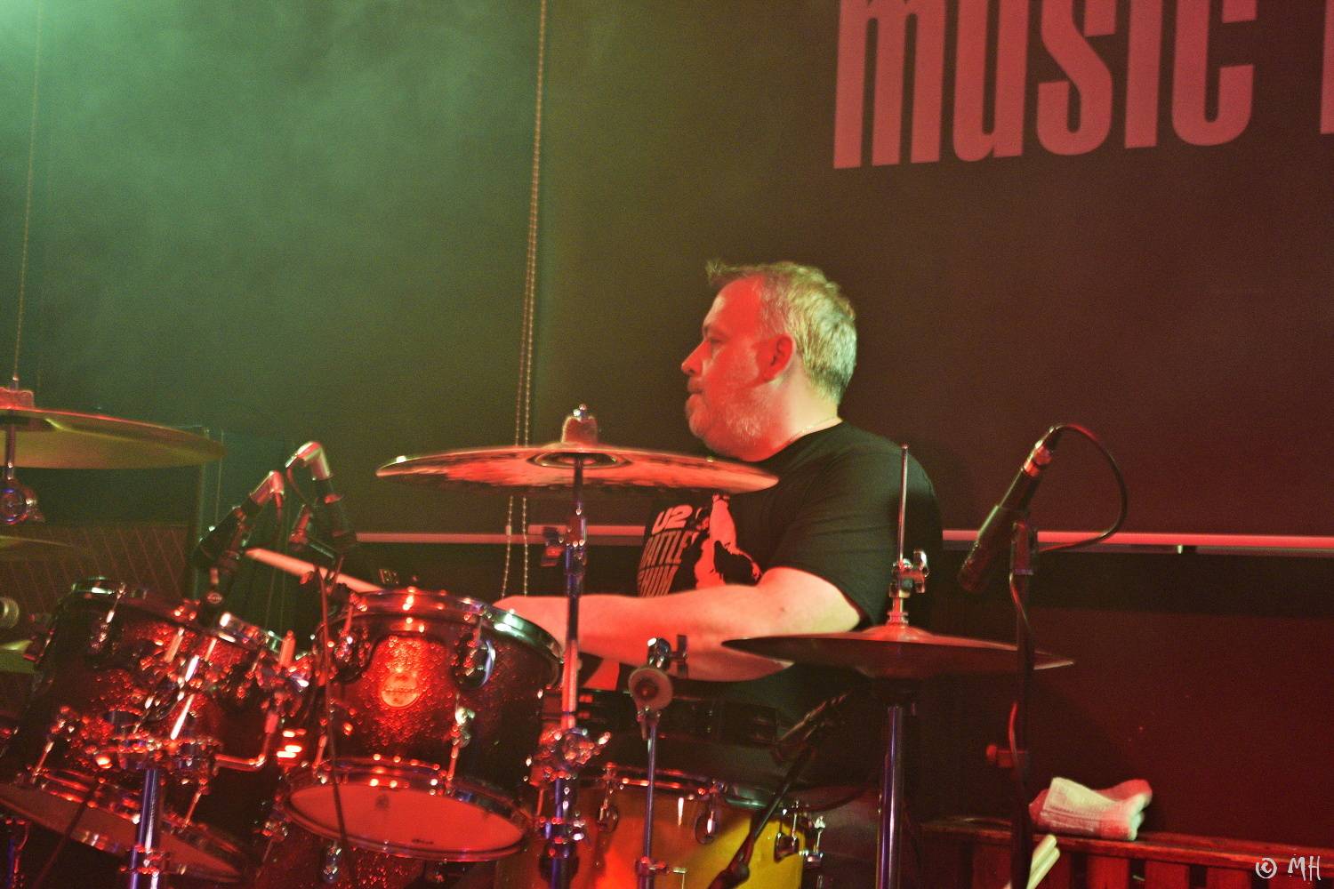 Absolutní neklid dostál svému názvu, v Plzni nechybělo ani pogování