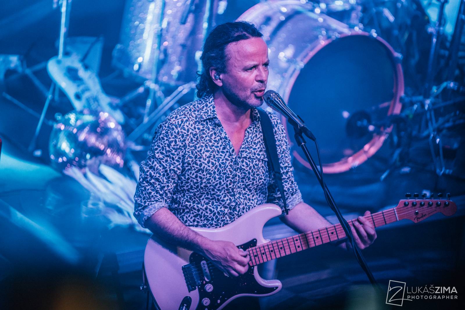 Mig 21 skončili jarní turné, v Praze chytali kalhotky a uklidňovali rvačku u pódia