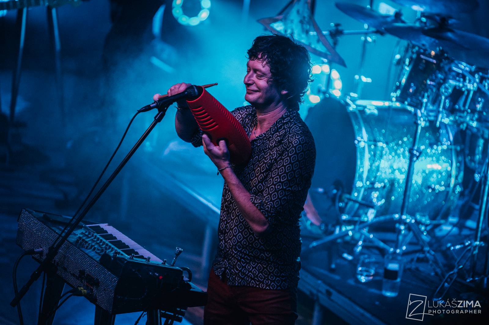 Mig 21 skončili jarní turné, v Praze chytali kalhotky a uklidňovali rvačku u pódia