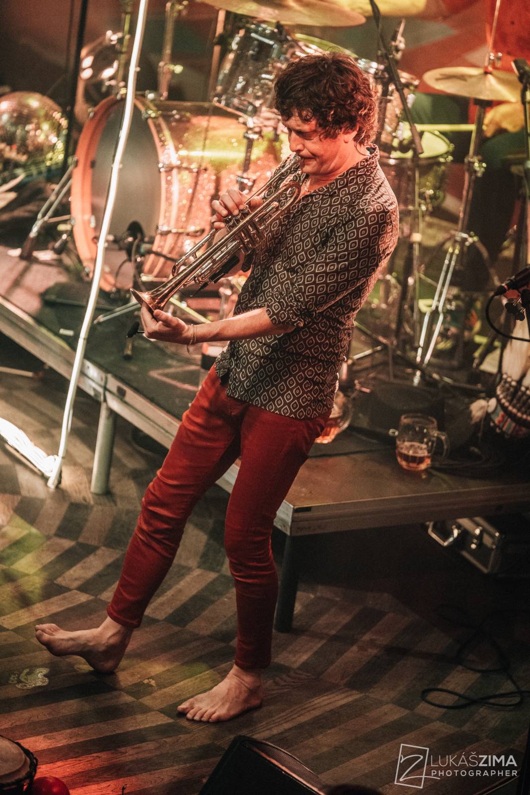 Mig 21 skončili jarní turné, v Praze chytali kalhotky a uklidňovali rvačku u pódia