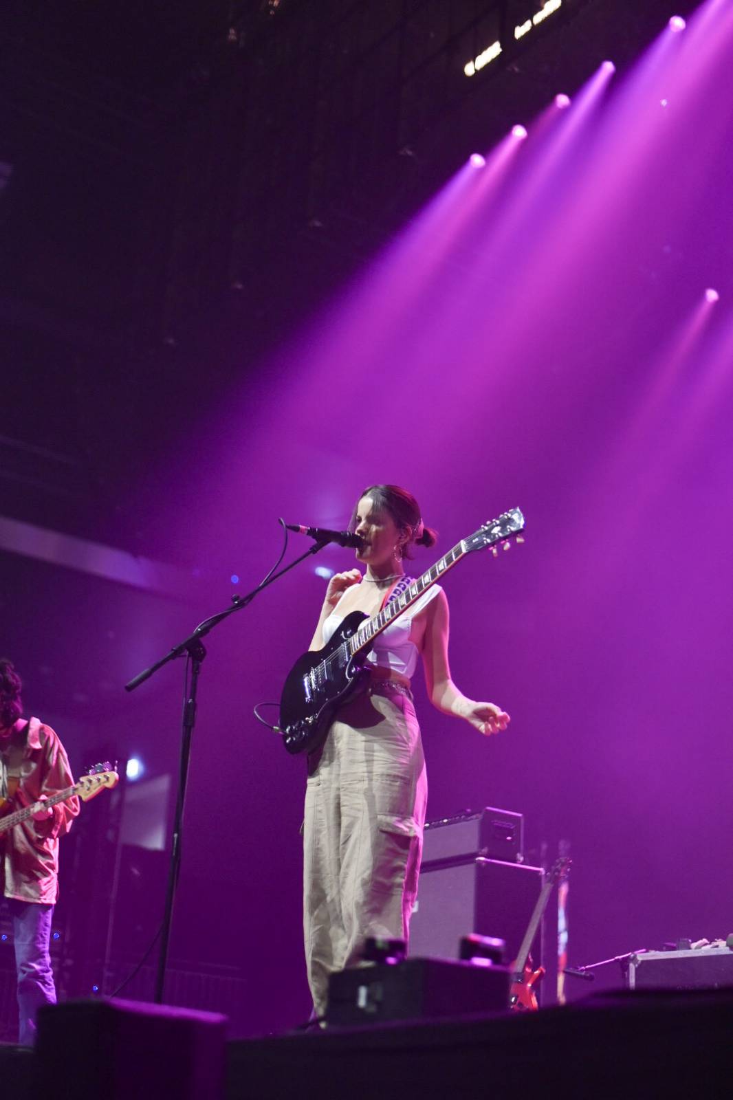 Řev, nadšení i slzy dojetí. 5 Seconds Of Summer dorazili do Prahy