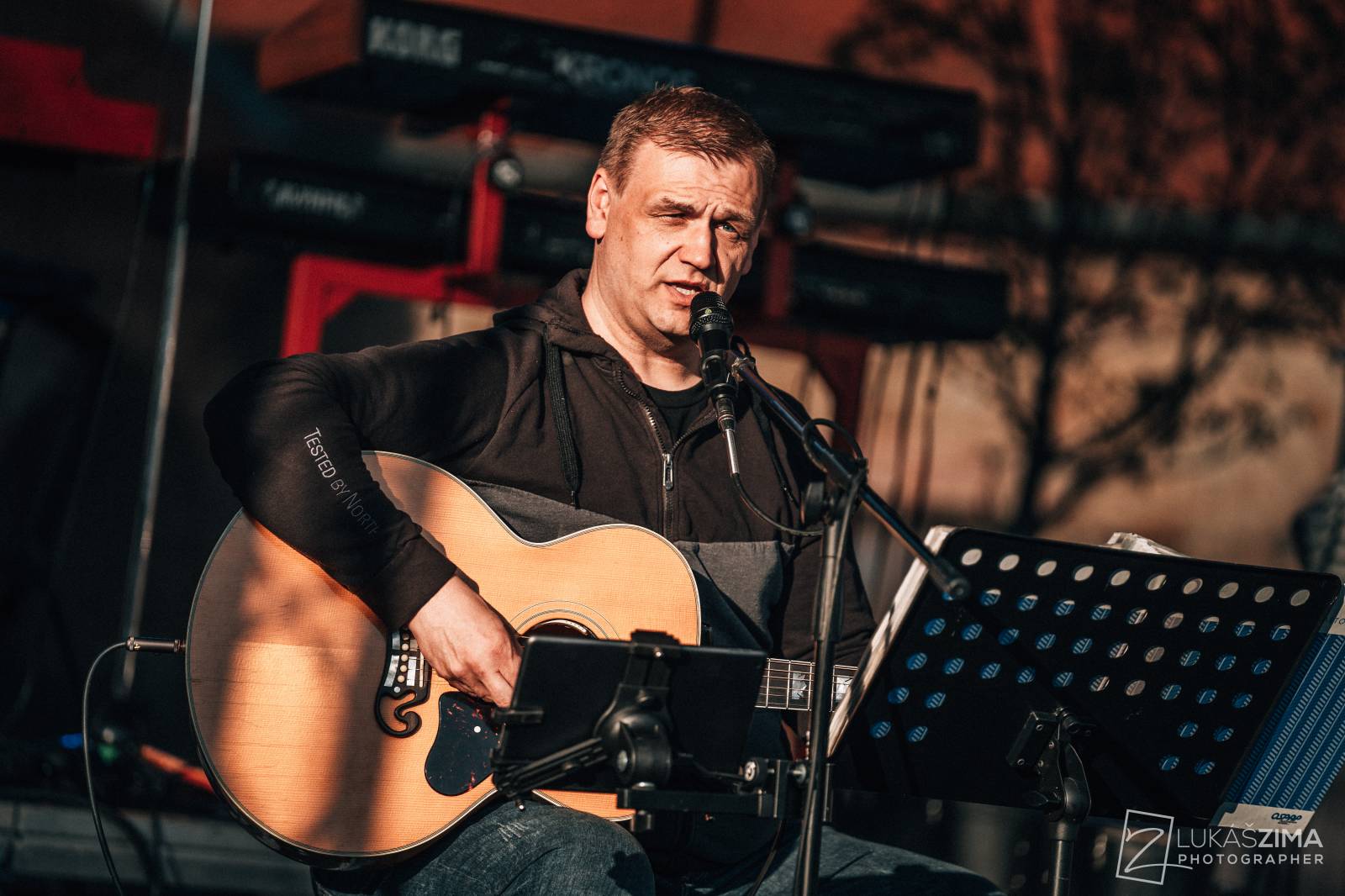 Olympic pálil čarodějnice. Do Běchovic přilákal spoustu fanoušků a přivezl s sebou Františka Nedvěda ml.