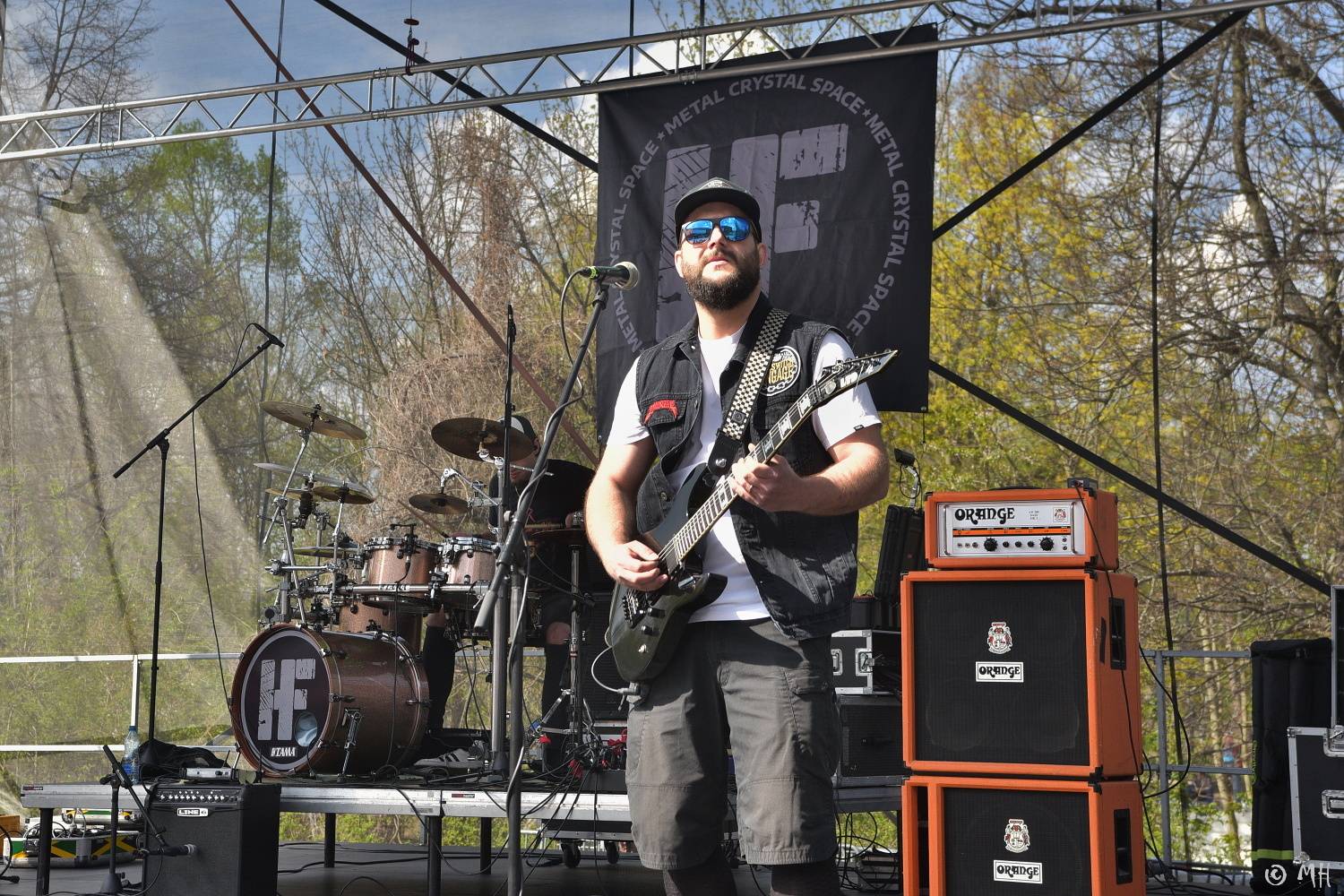 První letošní velká open-air akce v Plzni. Za Plazou vystoupili Hi-Fly, Kurtizány z 25. Avenue, Krucipüsk i Trautenberk