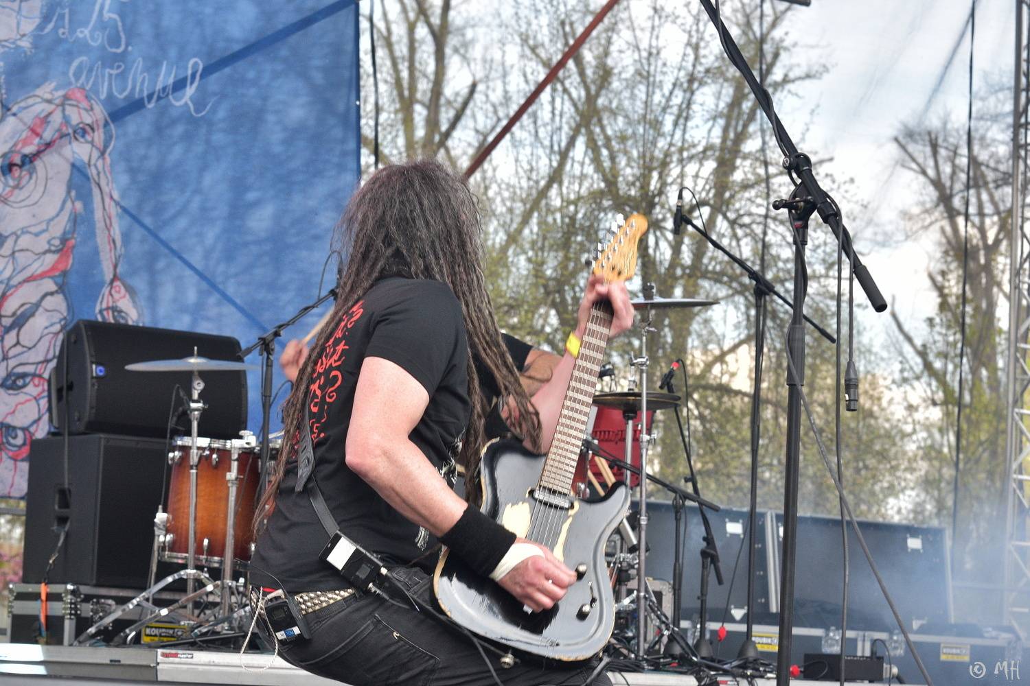 První letošní velká open-air akce v Plzni. Za Plazou vystoupili Hi-Fly, Kurtizány z 25. Avenue, Krucipüsk i Trautenberk