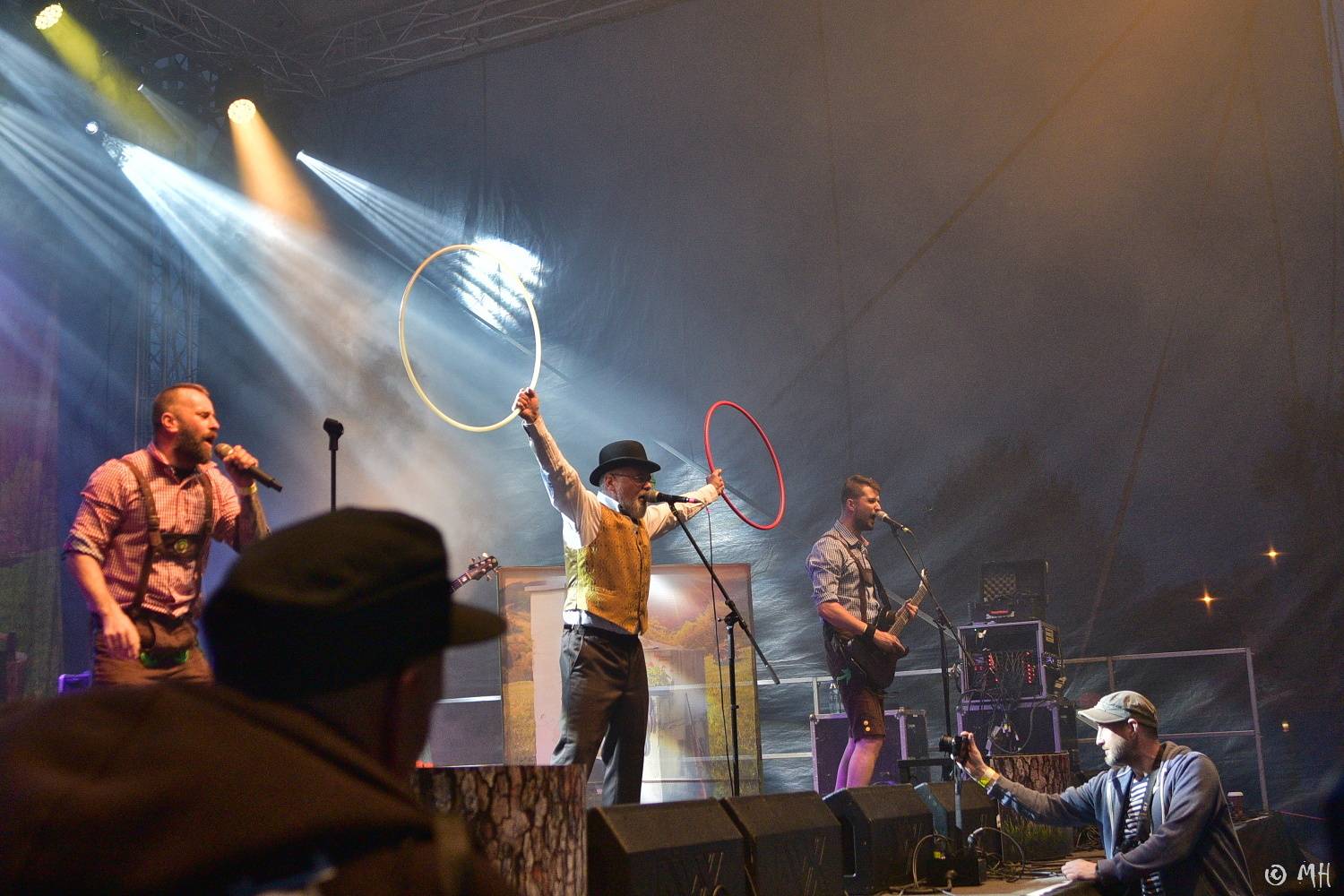 První letošní velká open-air akce v Plzni. Za Plazou vystoupili Hi-Fly, Kurtizány z 25. Avenue, Krucipüsk i Trautenberk