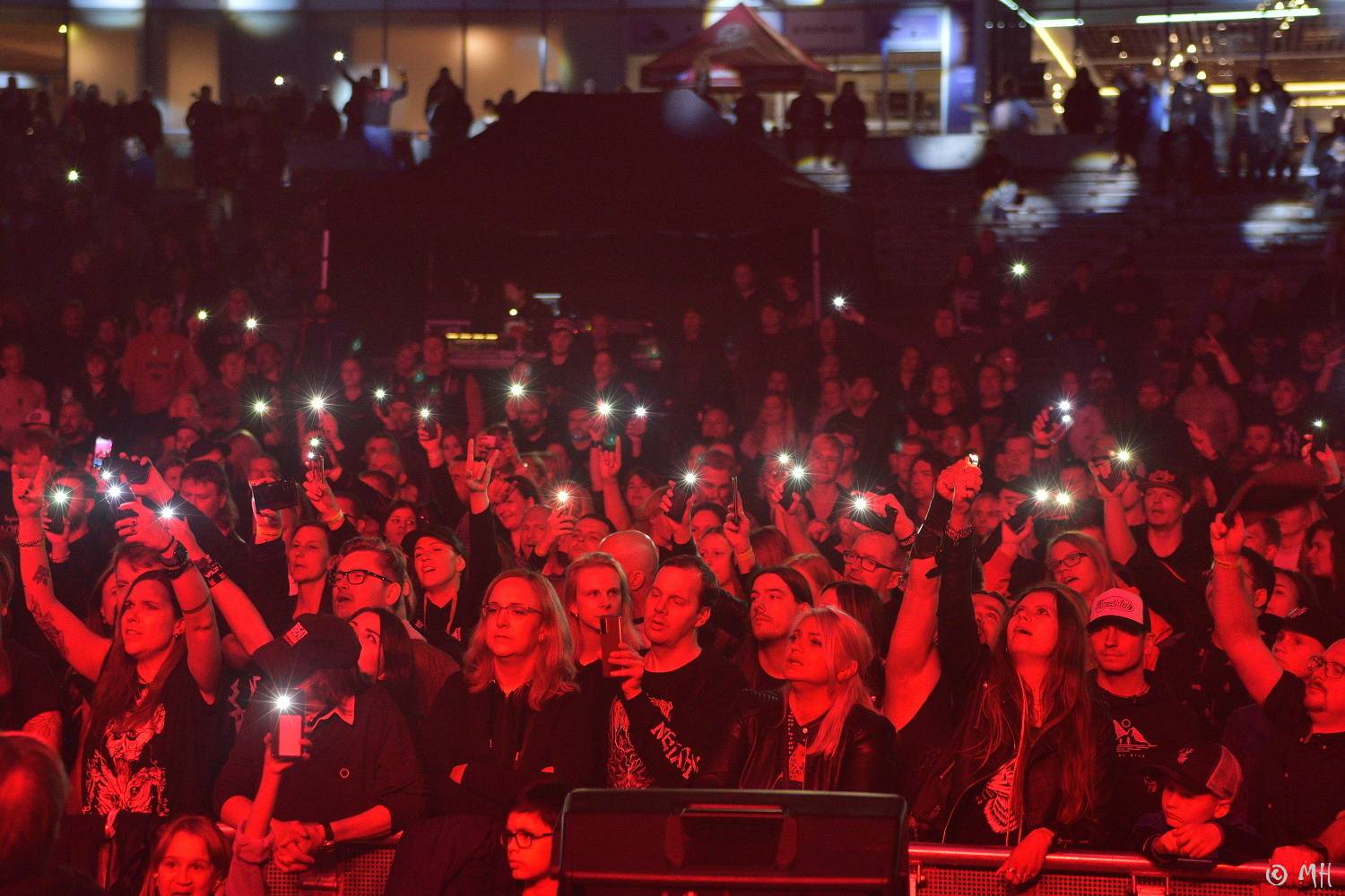 První letošní velká open-air akce v Plzni. Za Plazou vystoupili Hi-Fly, Kurtizány z 25. Avenue, Krucipüsk i Trautenberk