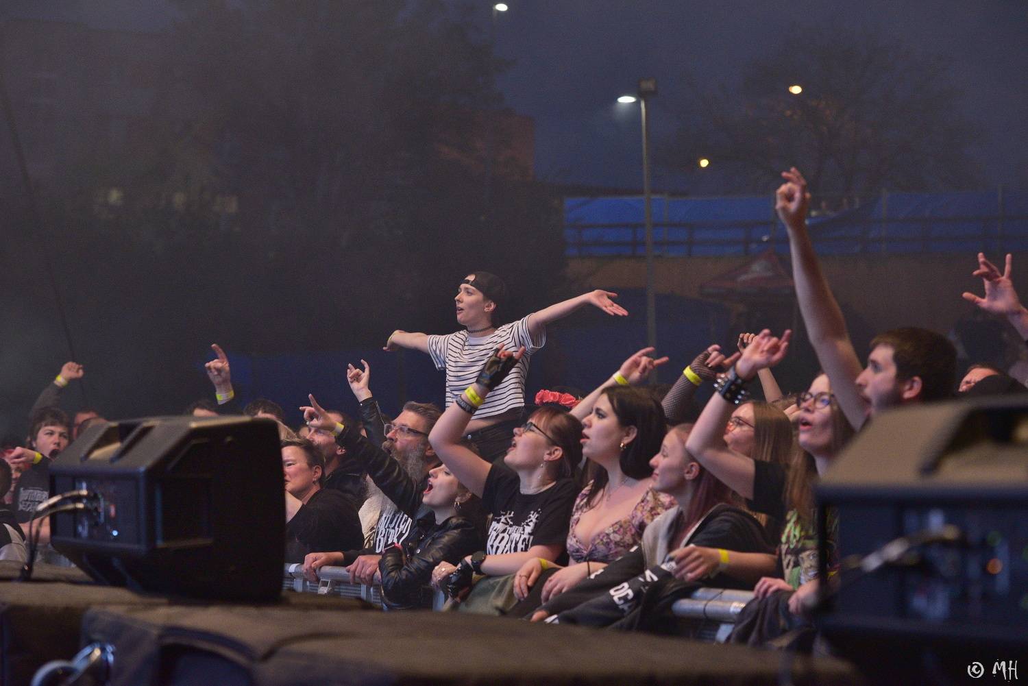 První letošní velká open-air akce v Plzni. Za Plazou vystoupili Hi-Fly, Kurtizány z 25. Avenue, Krucipüsk i Trautenberk