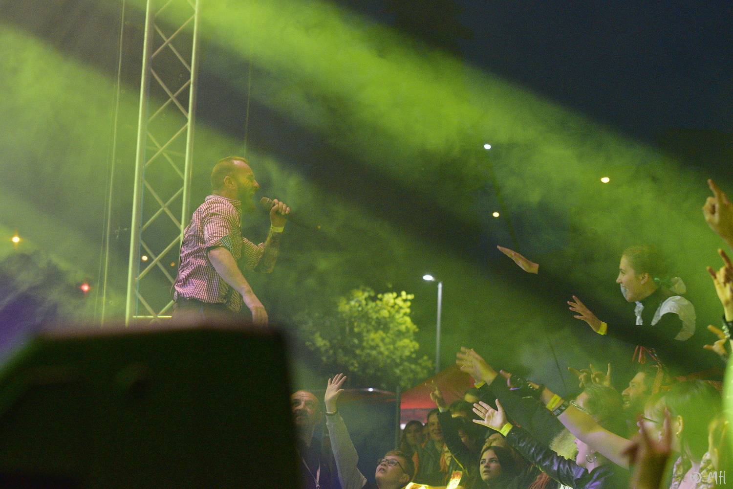 První letošní velká open-air akce v Plzni. Za Plazou vystoupili Hi-Fly, Kurtizány z 25. Avenue, Krucipüsk i Trautenberk