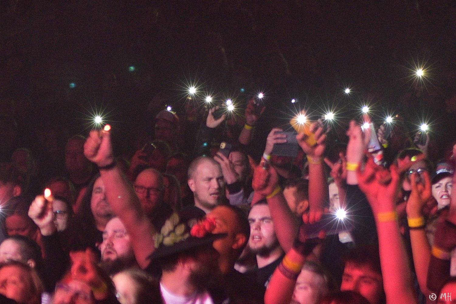 První letošní velká open-air akce v Plzni. Za Plazou vystoupili Hi-Fly, Kurtizány z 25. Avenue, Krucipüsk i Trautenberk