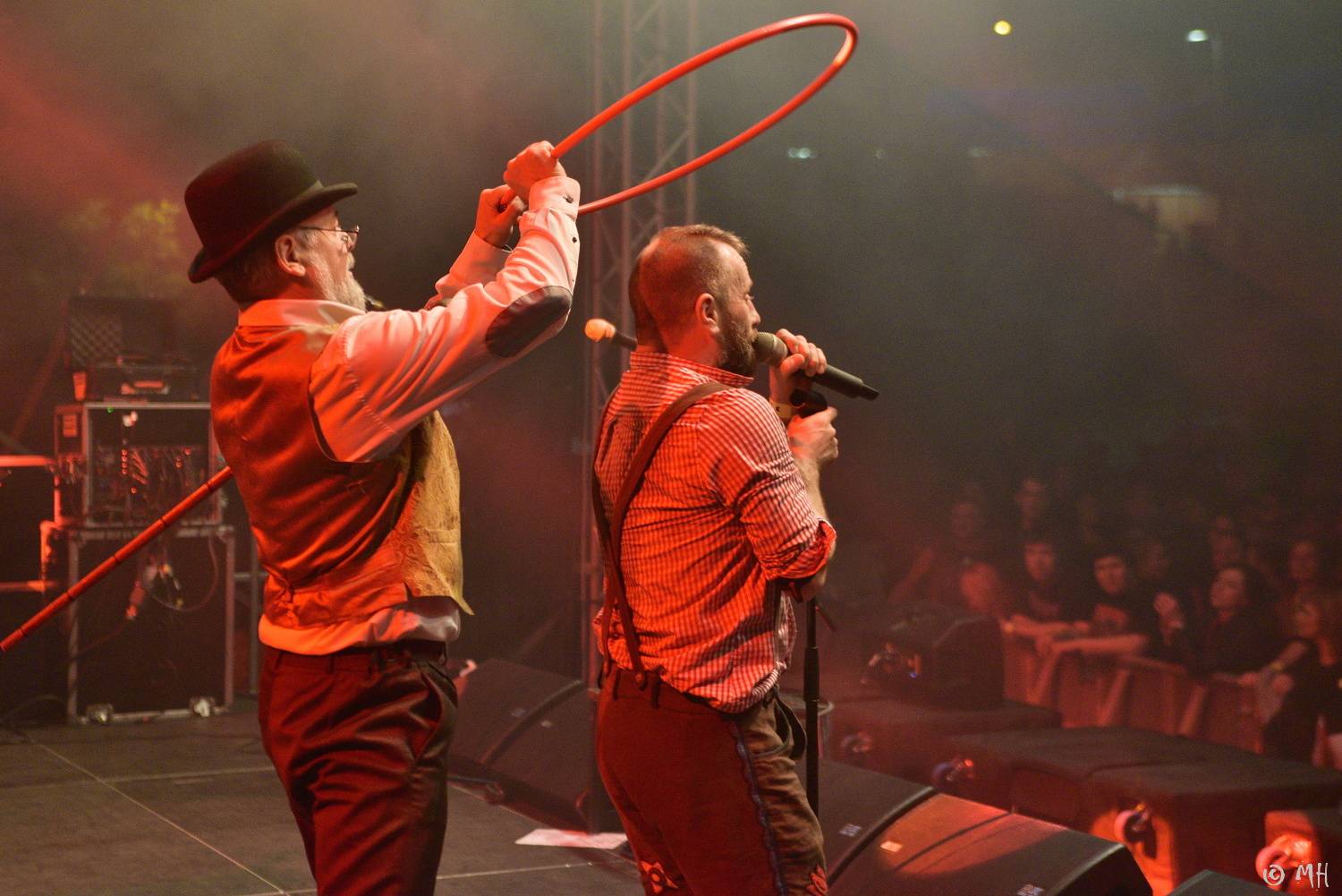 První letošní velká open-air akce v Plzni. Za Plazou vystoupili Hi-Fly, Kurtizány z 25. Avenue, Krucipüsk i Trautenberk