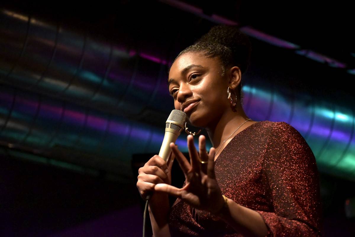 Samara Joy předvedla vyprodanému Jazz Docku svůj sametový hlas, vystoupila s Quartetem