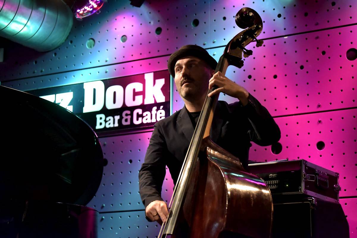 Samara Joy předvedla vyprodanému Jazz Docku svůj sametový hlas, vystoupila s Quartetem