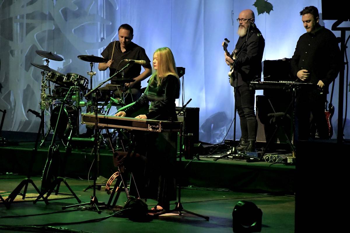 Dead Can Dance se vrátili do pražského Kongresového centra, předskakovala jim Astrid Williamson