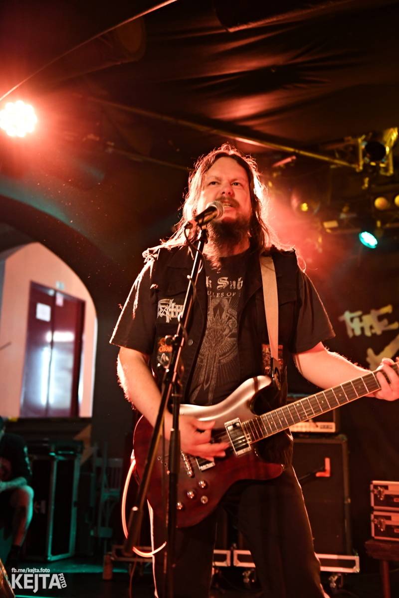 Bestie zvaná The Casualties zaútočila na pražské Futurum, drsné pogo neznalo mezí